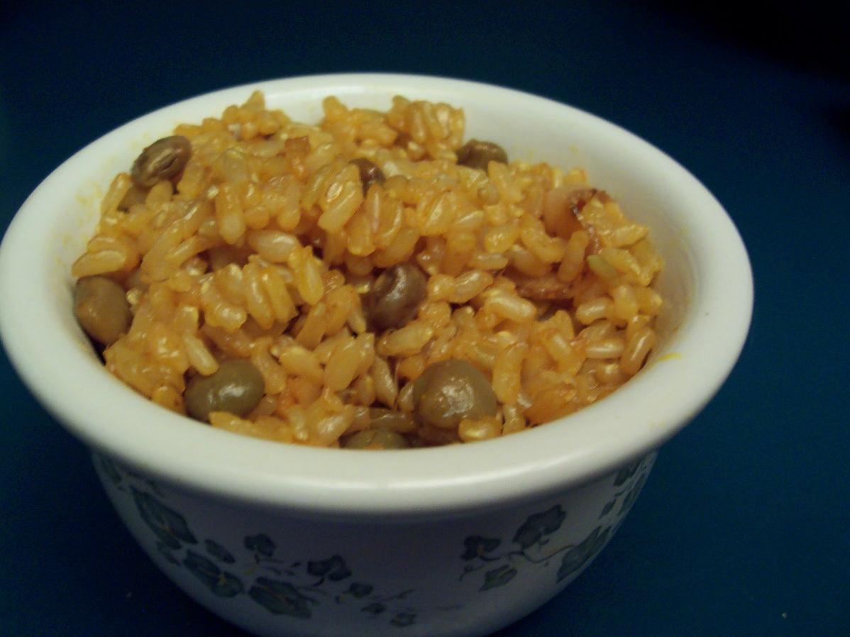  A colorful and delicious bowl of Arroz Con Gandules.