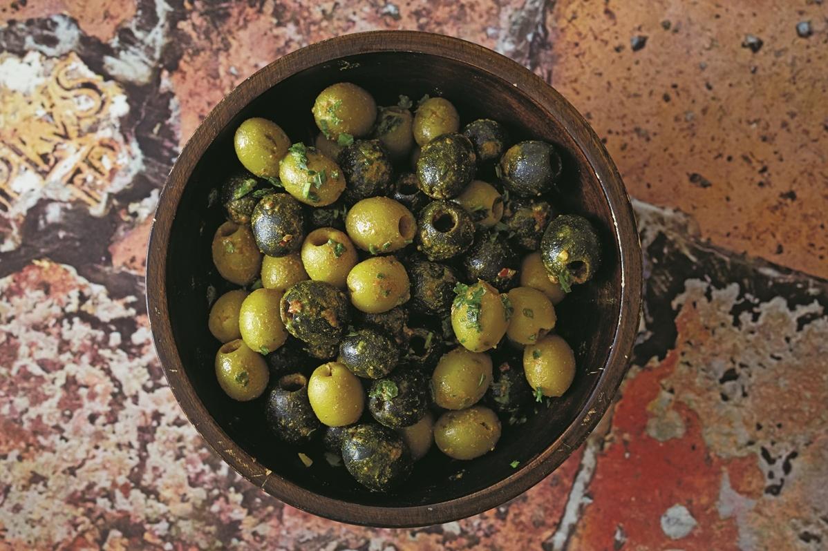  Bite into a burst of heat and flavor with these Brazilian spicy olives