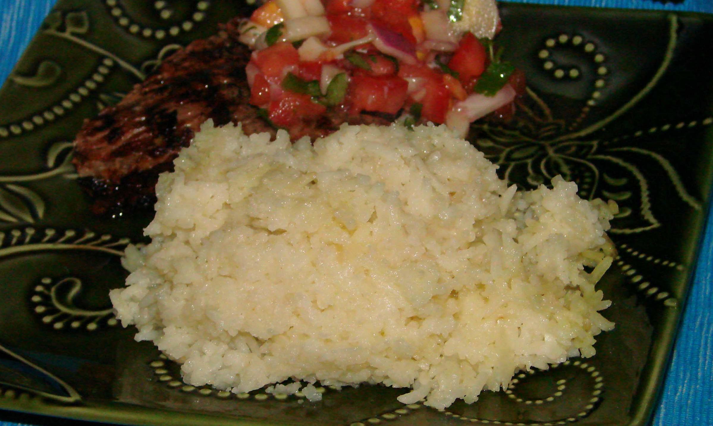 Authentic Brazilian White Rice Recipe for Dinner Tonight
