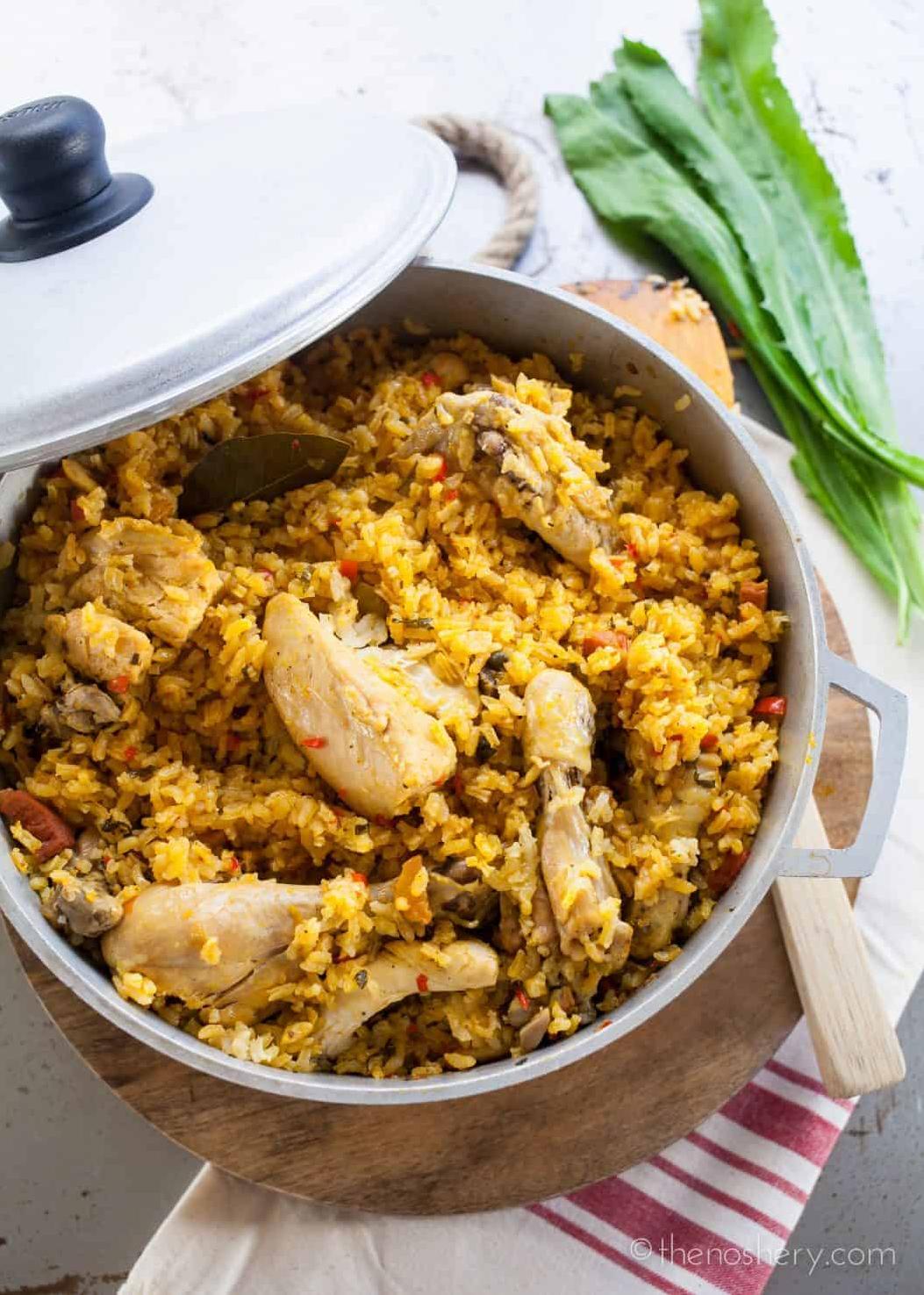  Can you smell the savory aroma of this arroz con pollo cooking?