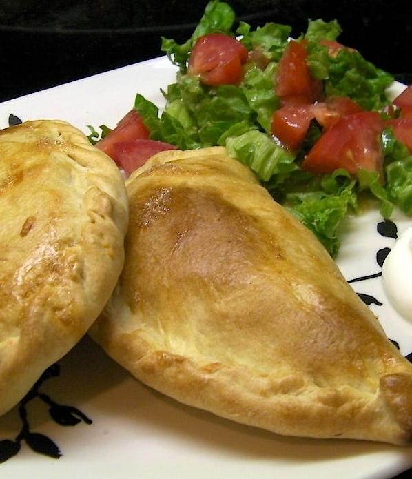 Delicious Chicken Empanadas Recipe for Foodies