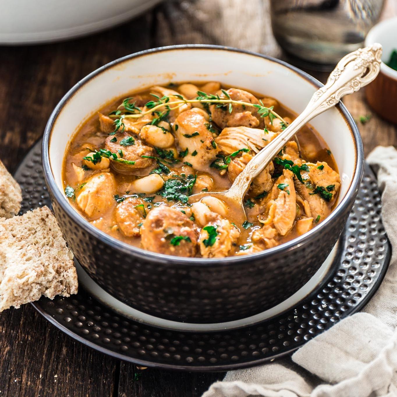  Get ready to experience the flavors of Brazil with this delicious chicken stew.