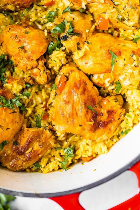  Golden brown and delicious: the perfect arroz con pollo!