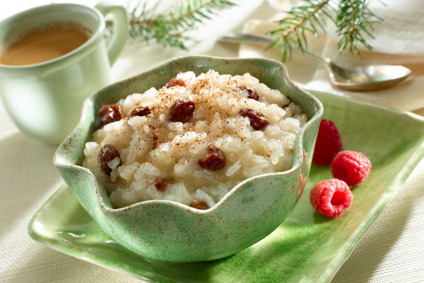  Indulge in a bowl of warm and comforting arroz con dulce on a chilly evening.