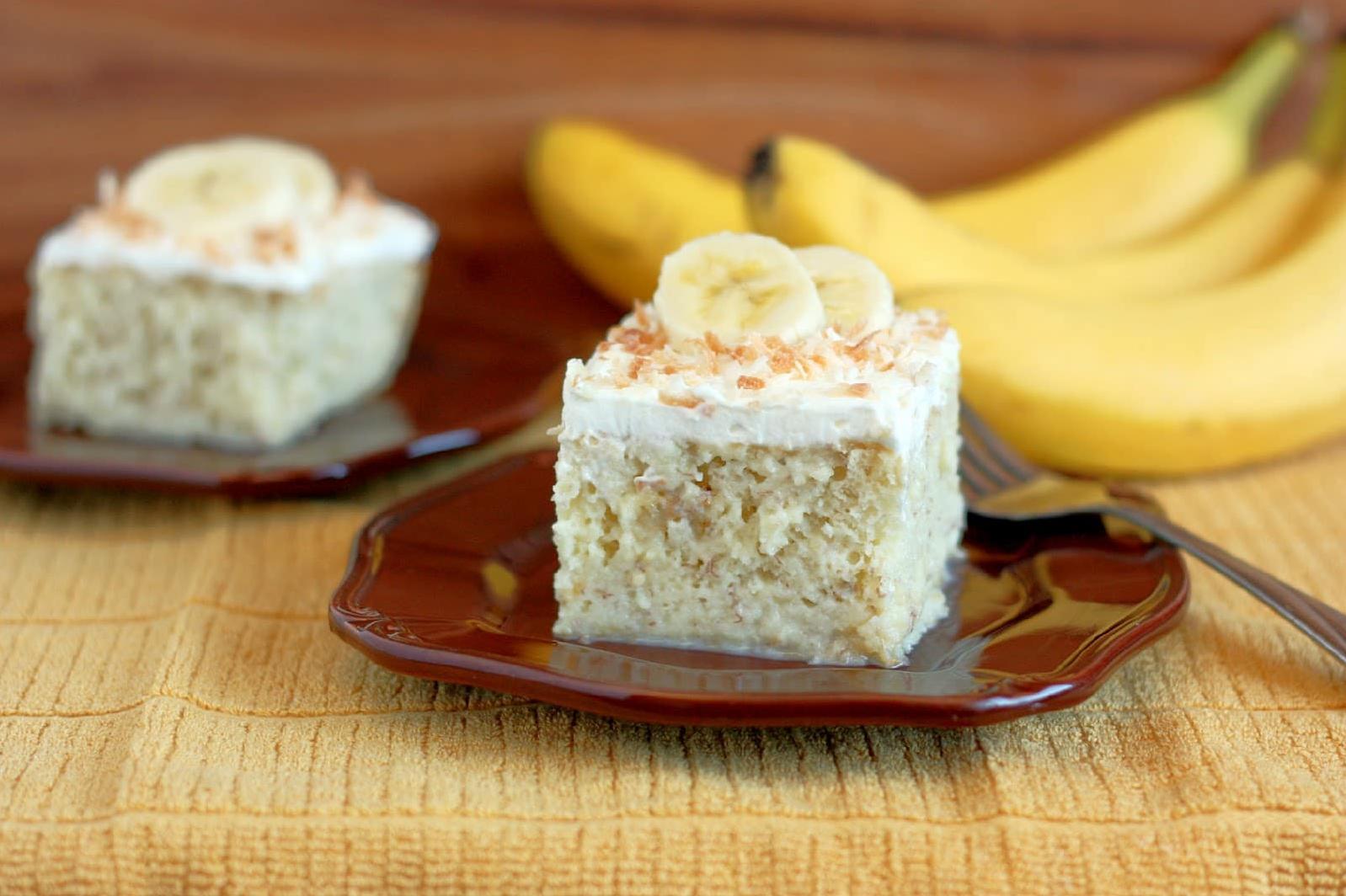  It's hard to resist the temptation of this delicious cake topped with whipped cream and fresh bananas.