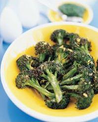  Meet my new favorite way to eat broccoli: with Brazil-nut pesto!
