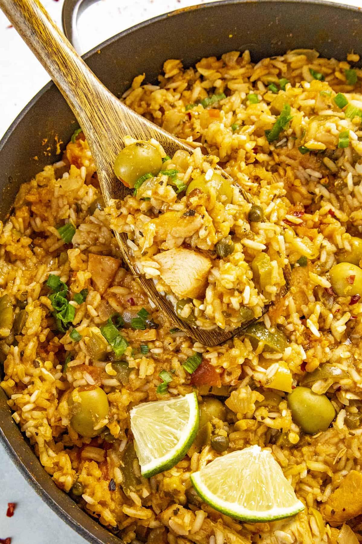 Mouth-Watering Arroz Con Pollo Recipe – Try it Today!