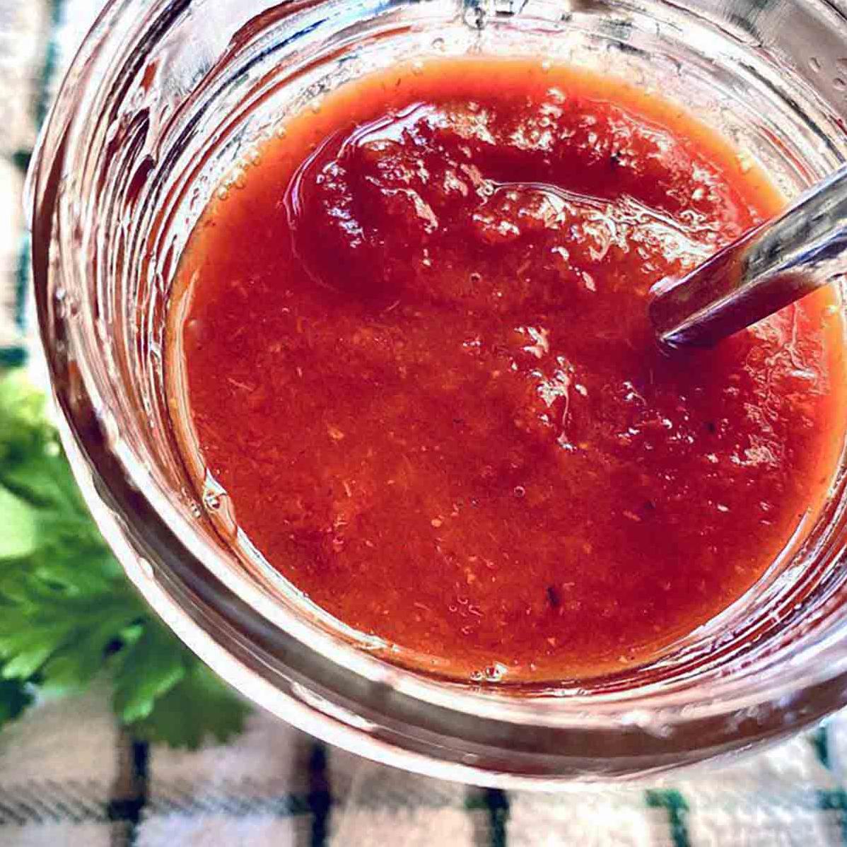  Spice up your enchiladas with this deliciously rich red sauce.