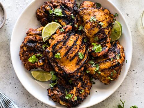  Tender and flavorful chicken marinated in a zesty blend of spices