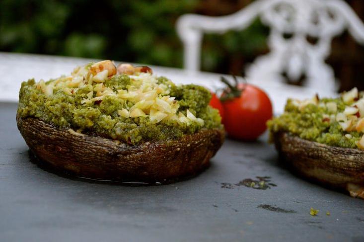  The irresistible aroma of baked mushrooms with Brazil nut stuffing will make your mouth water.